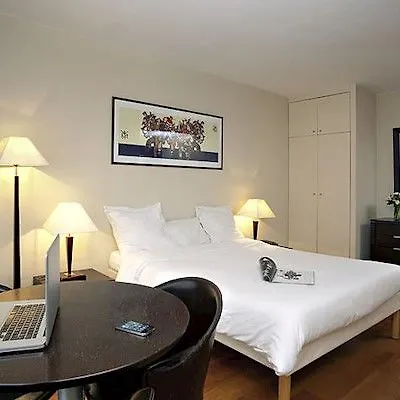 Aparthotel Adagio Access Tour Eiffel St Charles Parigi