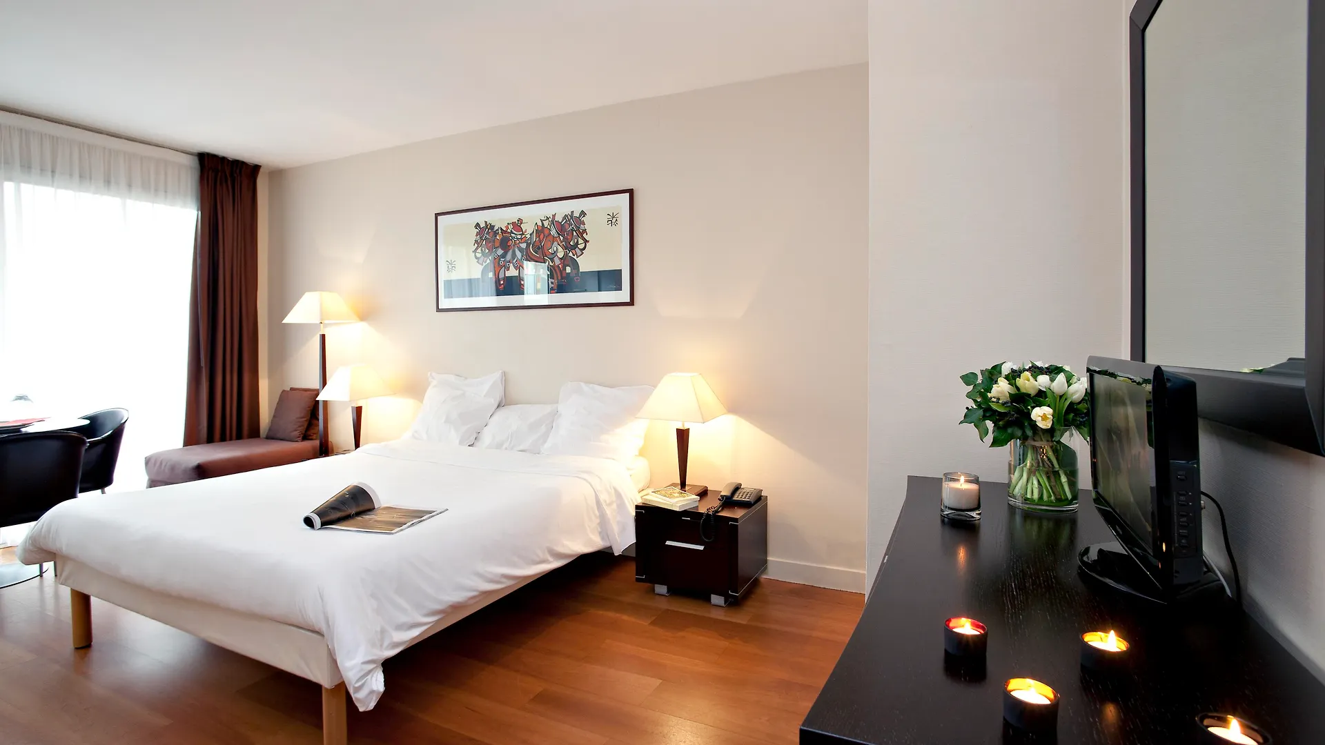 Adagio Access Tour Eiffel St Charles Aparthotel