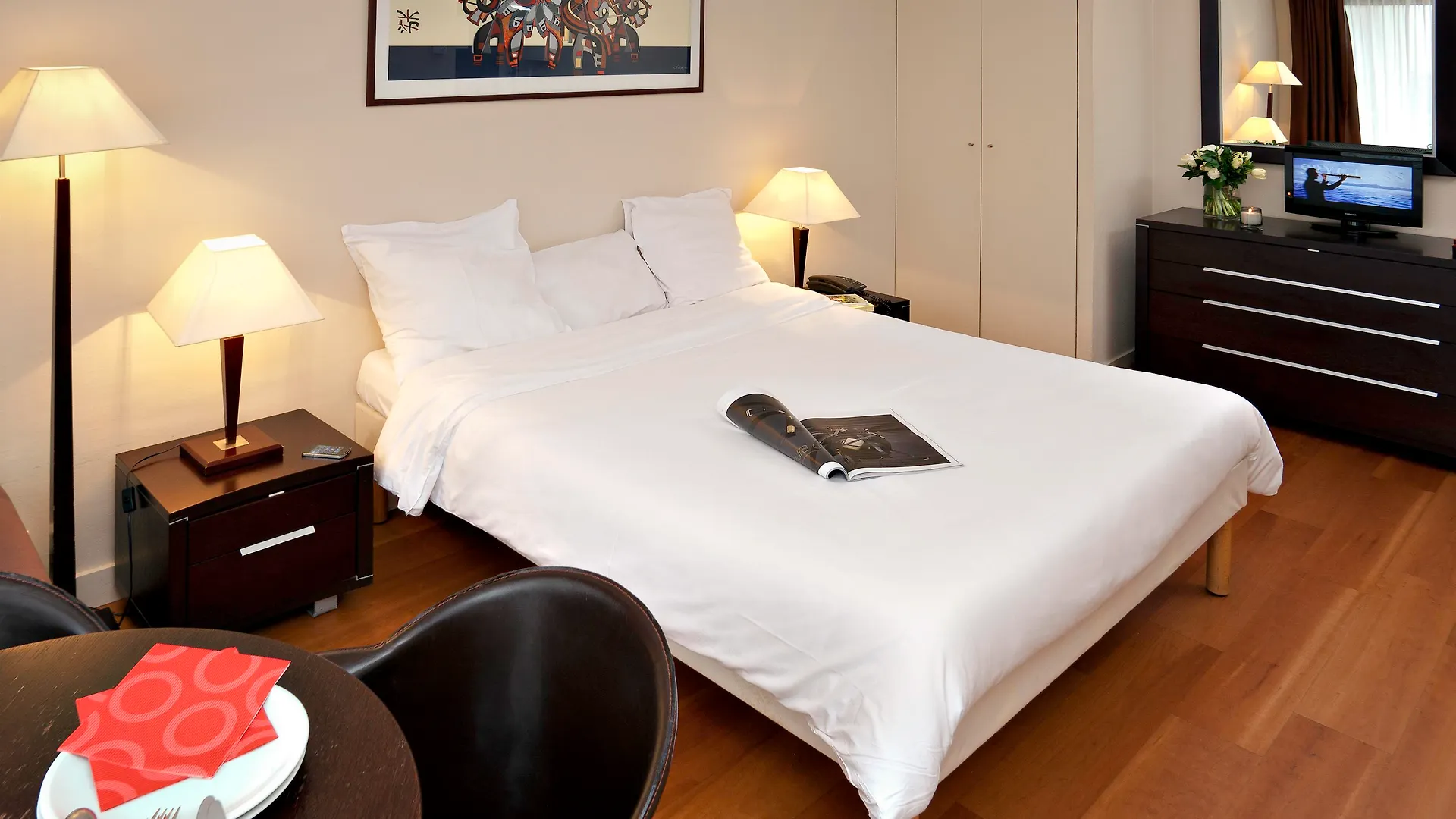 Adagio Access Tour Eiffel St Charles Aparthotel Paris
