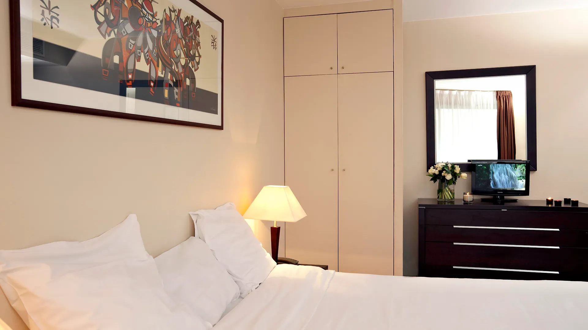 Adagio Access Tour Eiffel St Charles Aparthotel