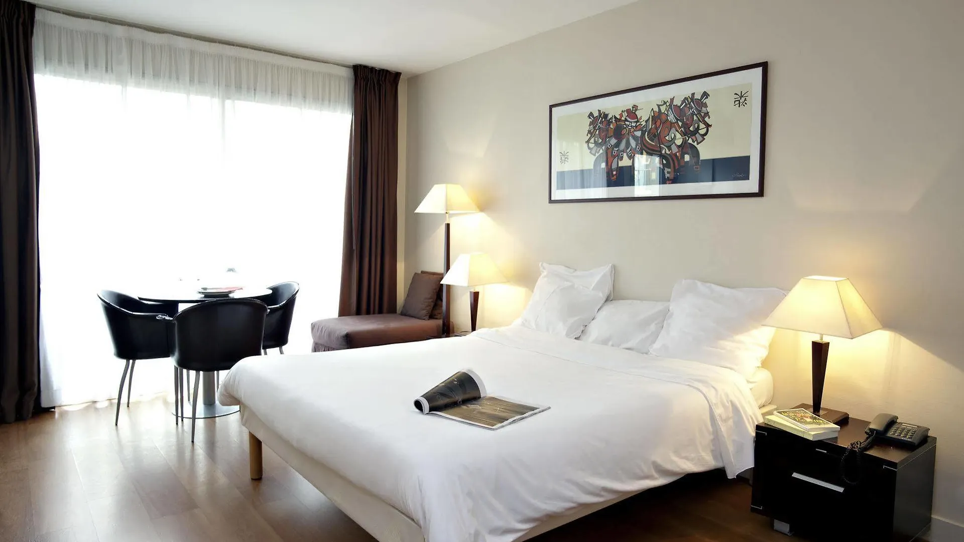 Adagio Access Tour Eiffel St Charles 3*