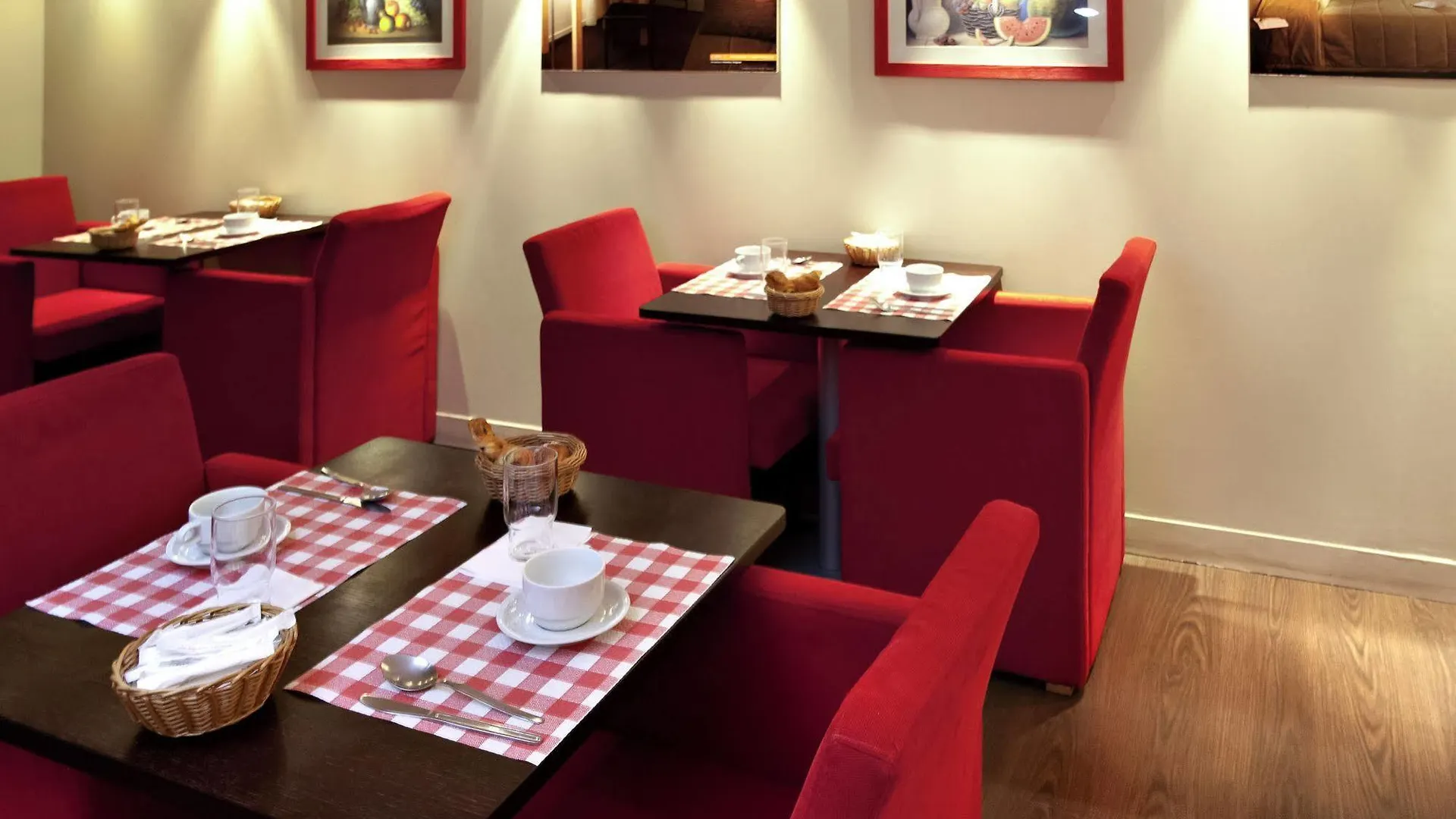 Adagio Access Tour Eiffel St Charles Apart-hotel 3*